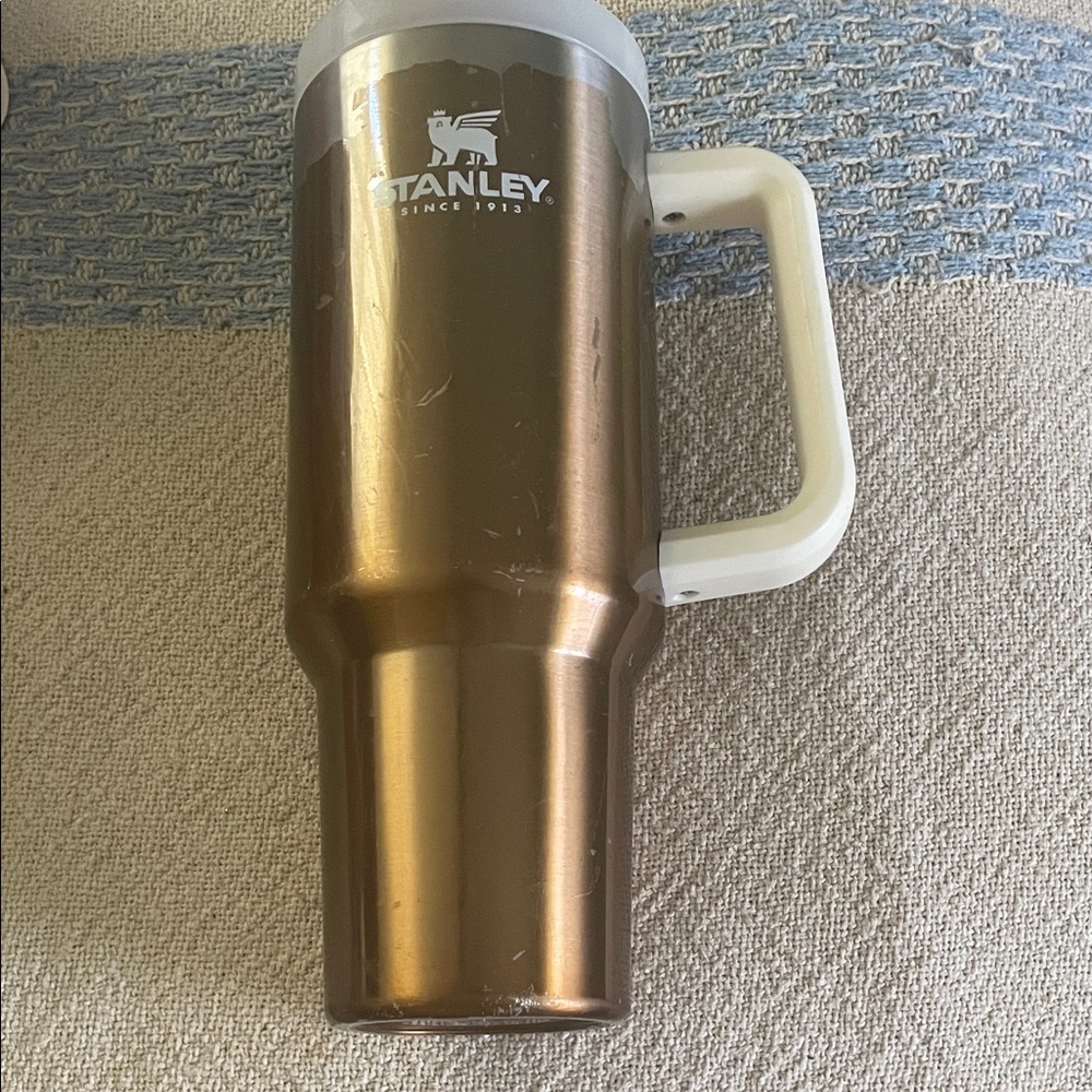 Stanley Metallic Brown Travel Mug with beige Handle